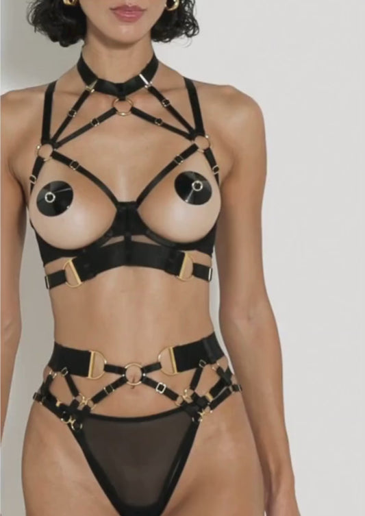 Bare Elegance - Black